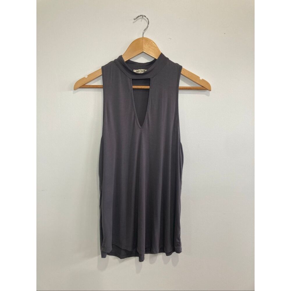 Bear Dance Sleeveless Top Size M Gray Mock Neck Cutout Tank Blouse